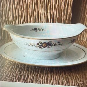 VTG Asian Song by Noritake Ivory China Gravy Boat